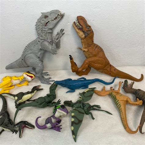 Mattel | Toys | Mattel Jurassic World Lot Of 1 Dinosaur Figures ...