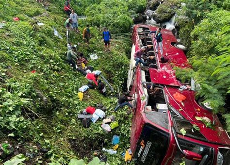 Viral Video Bus Pariwisata Masuk Jurang Di Guci Tegal Begini Kondisi