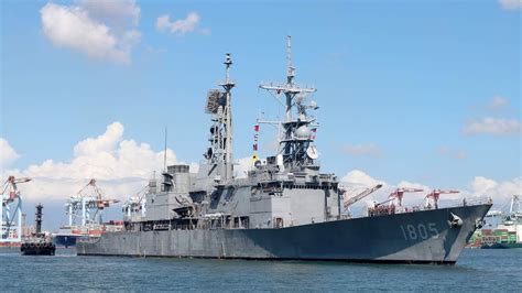 08252022 中華民國海軍 Roc Navy 基隆級飛彈驅逐艦 Ddg 1805 馬公艦 高雄港第二港口出港 Youtube