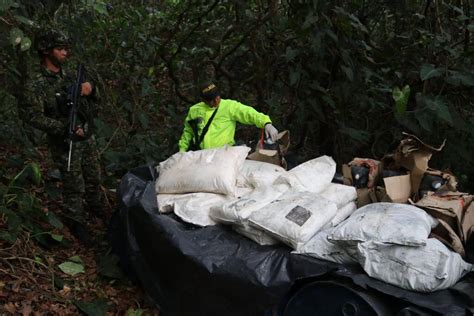 Ejército Destruyó Megalaboratorio Con Capacidad De Producir 4 Toneladas De Coca Al Me