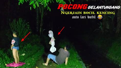 Prank POCONG Gelantungan Suka Ngerjain Bocil Lagi Kencing Auto