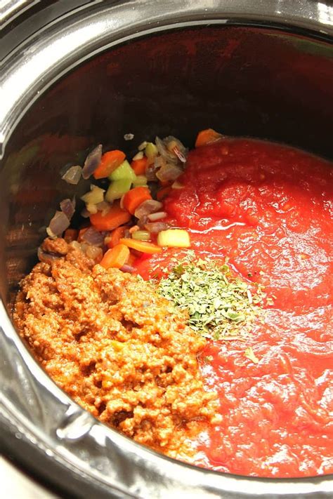 Slow Cooker Bolognese Sauce Crunchy Creamy Sweet