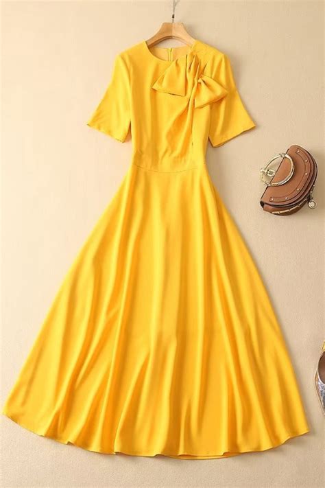 New Celebrity Inspired Yellow Short Sleeves Midi Dress Holiday Dress