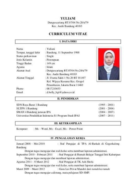 25 Contoh CV Lamaran Kerja Yang Baik Dan Benar Menarik HRD