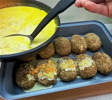 How To Cook Smothered Ground Beef Patties