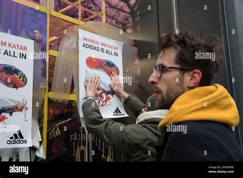 Berlín Alemania 19th de Nov de 2022 Activistas se reunieron en