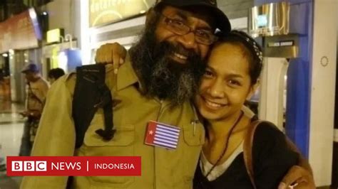 Filep Karma Aktivis Kemerdekaan Papua Meninggal Dunia Karena