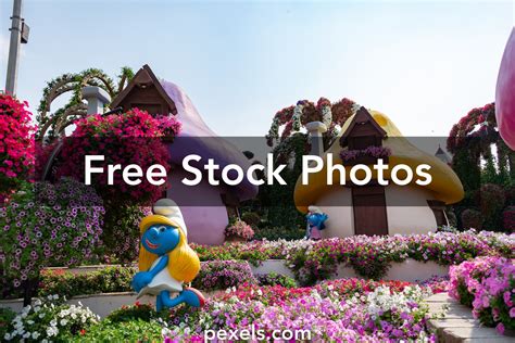 Smurfette Photos, Download The BEST Free Smurfette Stock Photos & HD Images