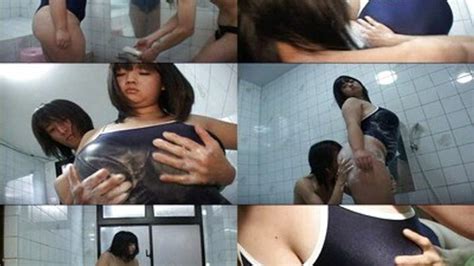 Giantess Babe Plays With Lover In The Tub Part High Resolution AVI Format Giantess VS