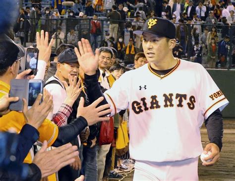 巨人 育成出身の篠原がプロ初登板初勝利、緊急登板で3回無失点野球デイリースポーツ Online