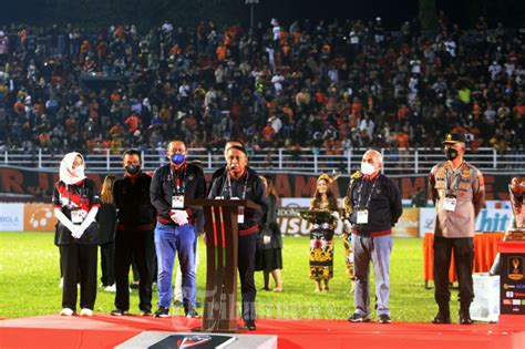 Final Piala Presiden Borneo Fc Samarinda Vs Arema Fc Foto