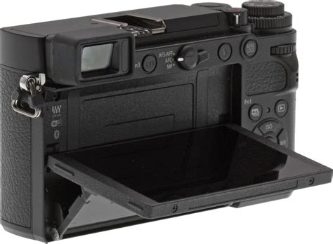 Panasonic GX9 Review: Best-ever bang for the buck from Panasonic
