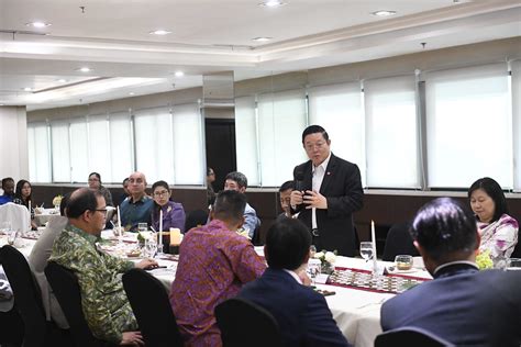 Secretary General Of Asean Hosts Lunch In Honour Of Two Outgoing Deputy Secretaries General Of