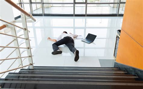 6 Reasons Why You Should Hire A Slip And Fall Lawyer Torklaw