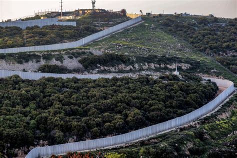 الخارجية الأمريكية تدين إطلاق صواريخ على إسرائيل لها الحق في الدفاع عن