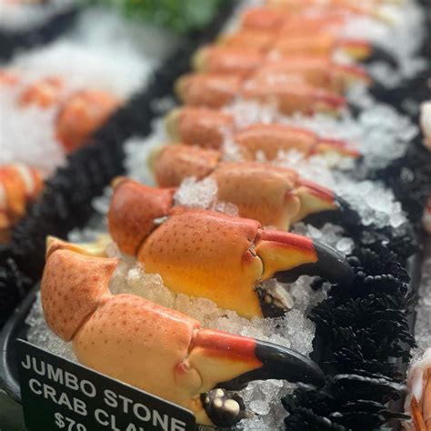 Your Guide To Picking Up The Best Stone Crab In Palm Beach County