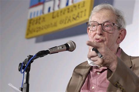 Morre Aos 95 Anos O Historiador Eric Hobsbawm