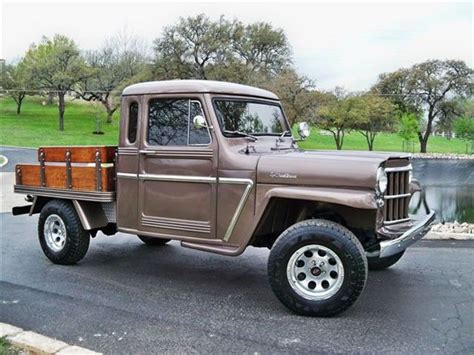 Classic Jeep Truck 1962 Willys Jeep Pickup Truck Flatbed 4x4