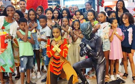 Feira De Santana Vestida De Guerreira De Wakanda Professora Leva