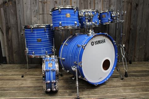 Yamaha Club Custom Outfit in Blue Swirl rustydrums.co.uk