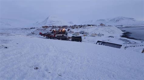 Avalanche Ingeniously Prevented Video Iceland Monitor