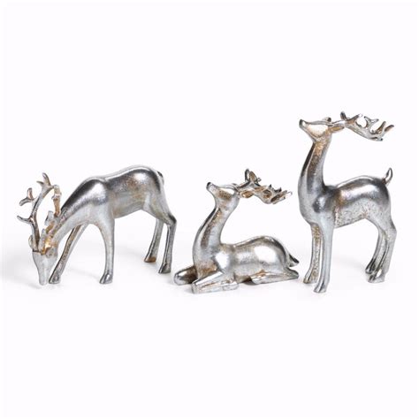 Decorative Silver Reindeer In Assorted Sizes Set Of 3 Reindeer