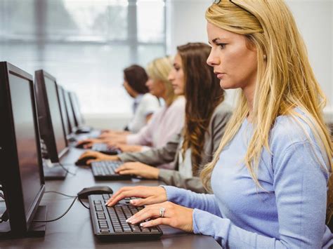 Donne E Lavoro Cosa Ci Serve Davvero Donna Moderna