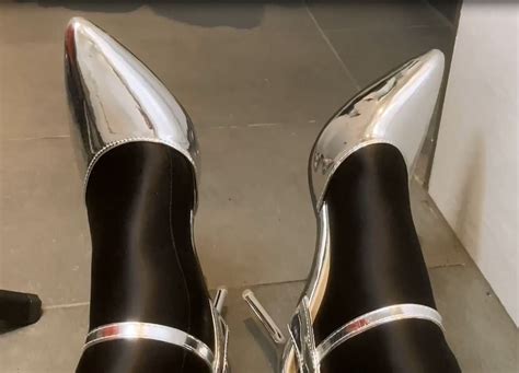 Silver Heels Black Spandex 20 Pics Xhamster