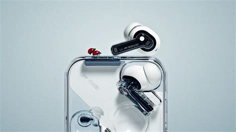 Nothing Ear (1) – беспроводные прозрачные наушники от основателя OnePlus