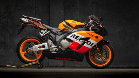 Repsol Cbr1000rr Atelier Yuwa Ciao Jp