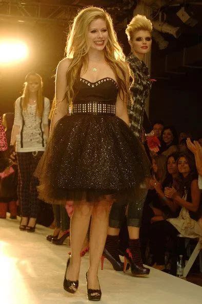 Avril Lavigne Beaded Black Tulle Cocktail Dress - Xdressy