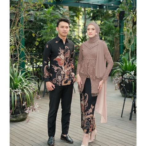 Jual Ba E Kebaya Wisuda Kaluna Nude Couple Modern Kebaya Madina Set