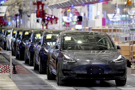 Musk Says Tesla S New Car Factories Losing Billions Of Dollars