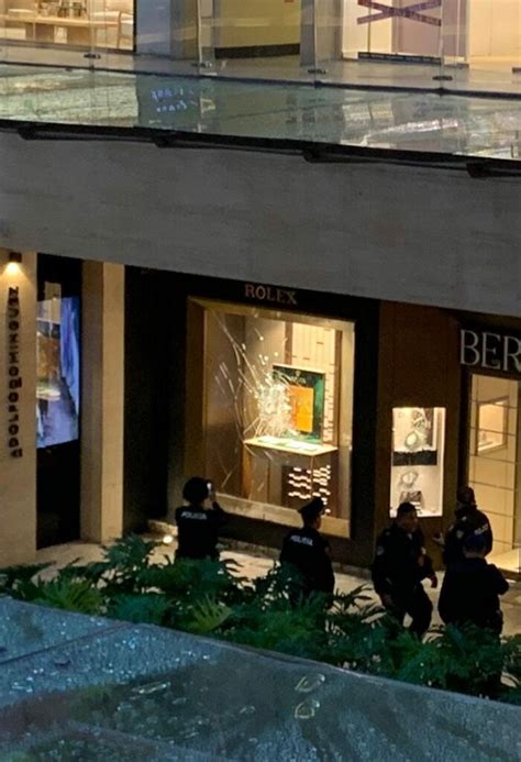 Chilango Asalto En Plaza Antara Con Mazos Y En Minutos As Fue El