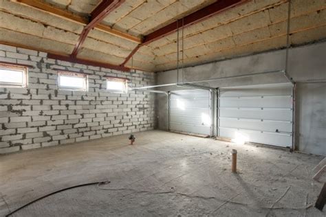 Comment isoler les murs de son garage Rénovation et Travaux