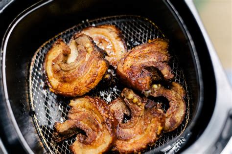 Torresmo Na Airfryer Tempo E Temperatura - Torresmo de Rolo na Air Fryer | Receita | Tá na Mesa