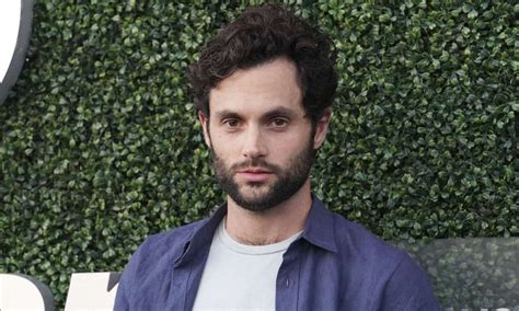 Penn Badgley Todo Sobre El Protagonista De You Al Que Ya Viste En