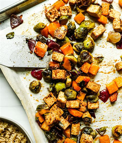 Maple Balsamic Roasted Vegetables And Tofu Rice Bowls Heinens