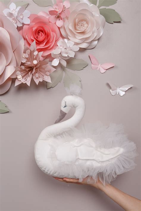 Swan CHARLOTTE, Decor for Nursery, Swan Baby Decor, Nursery Kids Room ...