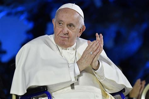 Il Papa I vescovi accolgano i gay Lomosessualità non è un crimine Pierluigi Piccini BLOG