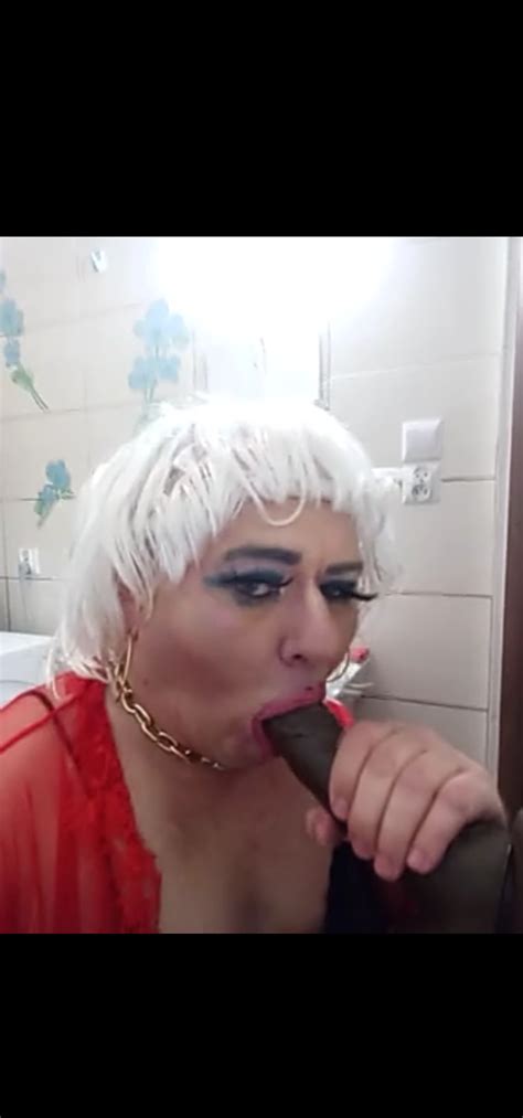 Transvestite Sucking Bbc Dildo Photo Ashemaletube
