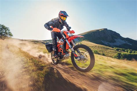 Motorrad Vergleich Ktm Enduro R Vs Ktm Enduro R