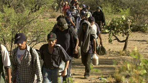 Gobernador de Texas declara oficialmente invasión en la frontera