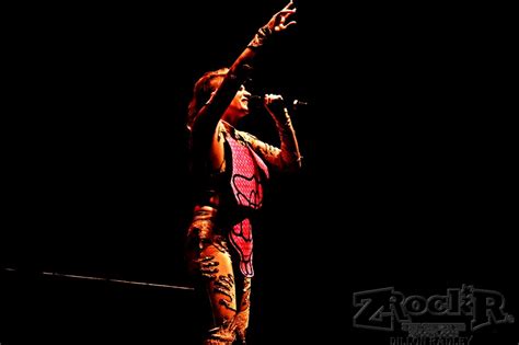 Peaches Brings Unicorns And Vagina Suits To Brooklyn Bowl Zrockr Magazine