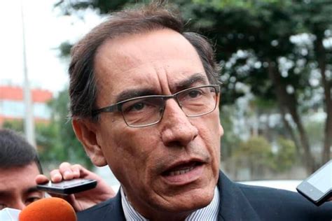 Martín Vizcarra subcomisión aprueba denuncia constitucional contra