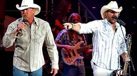 Trace Adkins Ignites Toby Keith Concert With Surprise Courtesy Of The