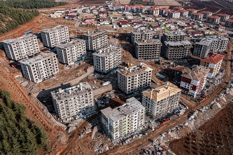 Nurdağı ve Doğanşehir in deprem konutları teslimata hazır