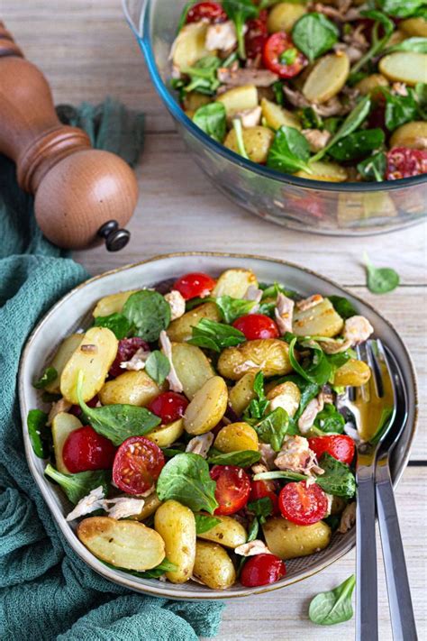 Salade De Pommes De Terre Grenaille Au Poulet Et Tomates Cerises