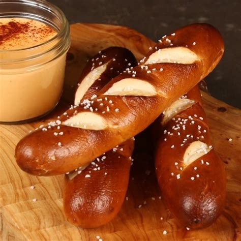 Bavarian Pretzels - Art and Jakes