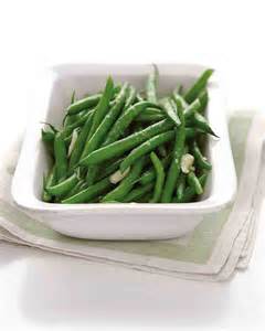 Microwave-Steamed Garlic Green Beans Recipe | Martha Stewart